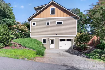 243 Cragmont Road, Black Mountain, NC 28711 - Photo 5