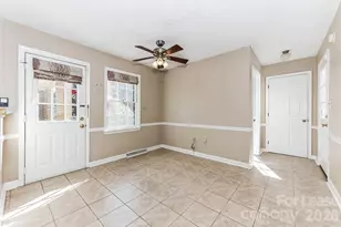 2801 Valencia Terrace, Charlotte, NC 28211 - Photo 17