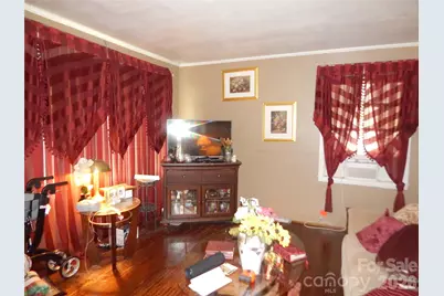 2516 Booker Avenue, Charlotte, NC 28216 - Photo 3