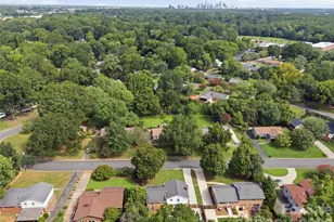 1724 Delchester Dr, Charlotte, NC 28210 - Photo 29