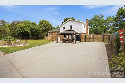 1724 Delchester Drive, Charlotte, NC 28210 - Photo 25