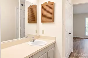 7220 Winery Ln, Charlotte, NC 28227 - Photo 19