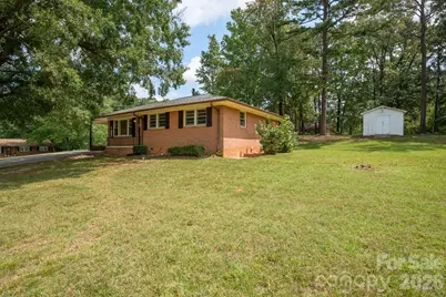901 S 10th Street, Bessemer City, NC 28016 - Photo 3