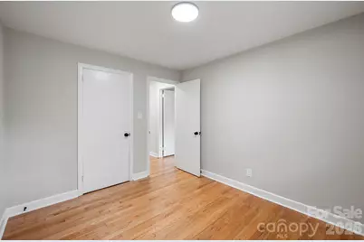 901 S 10th Street, Bessemer City, NC 28016 - Photo 15
