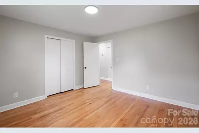 901 S 10th Street, Bessemer City, NC 28016 - Photo 17