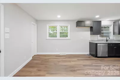 901 S 10th Street, Bessemer City, NC 28016 - Photo 9
