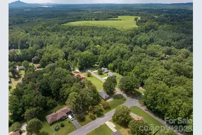 901 S 10th Street, Bessemer City, NC 28016 - Photo 31