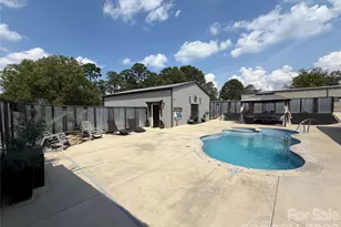 7562 Long Island Rd, Catawba, NC 28609 - Photo 5