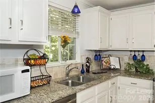 6609 Morganford Rd, Charlotte, NC 28211 - Photo 7
