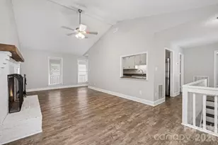 8163 Walnut Creek Ln, Charlotte, NC 28227 - Photo 9