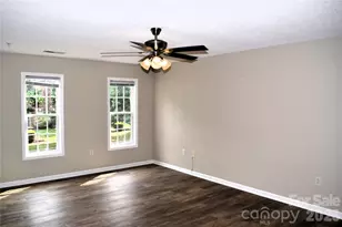 113 Steam Engine Dr, Mooresville, NC 28115 - Photo 3