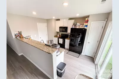 3005 Chatuge Court, Charlotte, NC 28214 - Photo 9