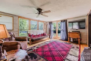 1380 Hwy 19A Hwy, Whittier, NC 28789 - Photo 17