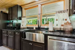 1380 Hwy 19A Hwy, Whittier, NC 28789 - Photo 11