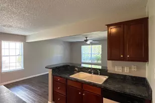 1601 Elk Creek Ct, Charlotte, NC 28214 - Photo 7
