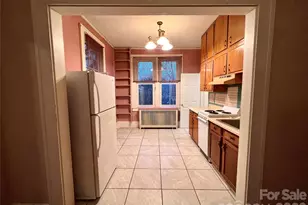 130 Edwin Pl, Asheville, NC 28801 - Photo 9
