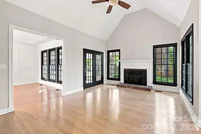 5111 Downing Creek Drive, Charlotte, NC 28269 - Photo 11