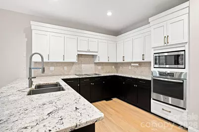 5111 Downing Creek Drive, Charlotte, NC 28269 - Photo 19