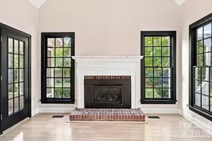 5111 Downing Creek Dr, Charlotte, NC 28269 - Photo 13