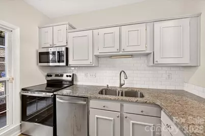 301 Queens Road #106, Charlotte, NC 28204 - Photo 7