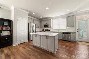 8309 Scotney Bluff Avenue, Charlotte, NC 28273 - Photo 7