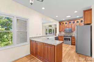 1001 Stone Dr, Brevard, NC 28712 - Photo 25