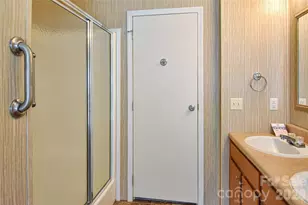 432 Forest Pl NW, Lenoir, NC 28645 - Photo 17