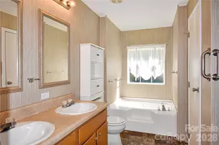 432 Forest Pl NW, Lenoir, NC 28645 - Photo 15