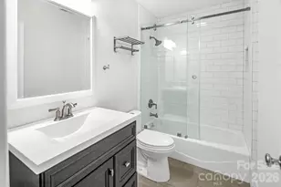 8228 Legare Ct, Charlotte, NC 28210 - Photo 3