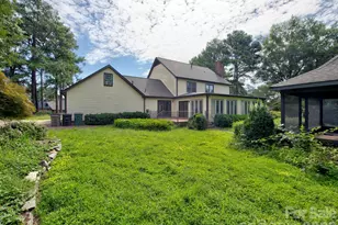 1401 Heatherloch Dr, Gastonia, NC 28054 - Photo 37