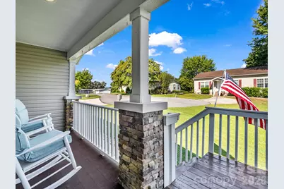 12 N Frederick Lane, Hendersonville, NC 28792 - Photo 3
