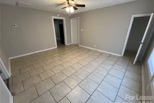 48 Julian St, Kings Mountain, NC 28086 - Photo 3