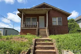 150 Woodlawn Dr, Statesville, NC 28677 - Photo 1