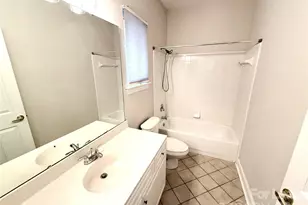 518 E 9th St, Charlotte, NC 28202 - Photo 15