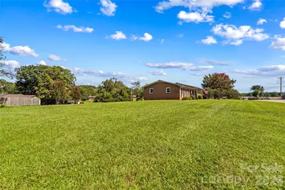 306 S Greenbriar Road, Statesville, NC 28625 - Photo 31