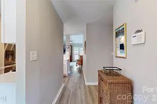 9028 Providence Colony Dr, Charlotte, NC 28277 - Photo 7