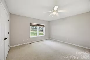 1297 Creekview Dr, Gastonia, NC 28052 - Photo 19