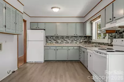 25 Hickory Tree Road, Asheville, NC 28805 - Photo 9
