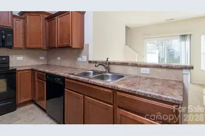 14416 Glendon Hall Lane, Charlotte, NC 28262 - Photo 3
