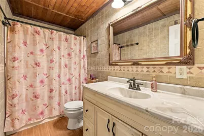 75 Crosswick Lane, Hendersonville, NC 28739 - Photo 33