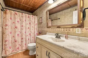 75 Crosswick Ln, Hendersonville, NC 28739 - Photo 33