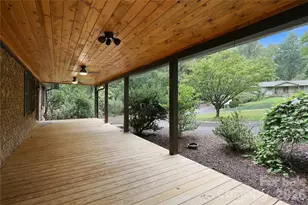 75 Crosswick Ln, Hendersonville, NC 28739 - Photo 37