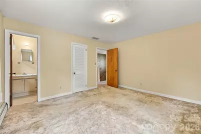 1641 Camelot Drive, Hendersonville, NC 28739 - Photo 23