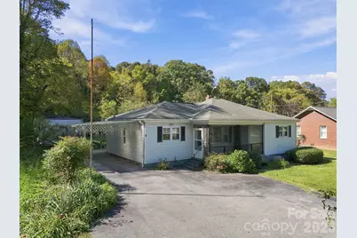 3305 Spartanburg Highway, Flat Rock, NC 28731 - Photo 5