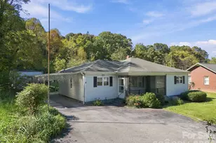 3305 Spartanburg Hwy, Flat Rock, NC 28731 - Photo 5