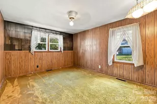 3305 Spartanburg Hwy, Flat Rock, NC 28731 - Photo 45