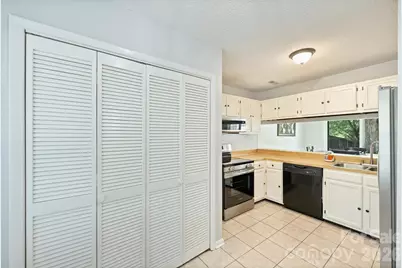 6422 Pineburr Road, Charlotte, NC 28211 - Photo 17