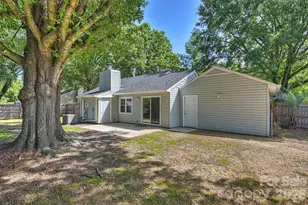 6422 Pineburr Rd, Charlotte, NC 28211 - Photo 41