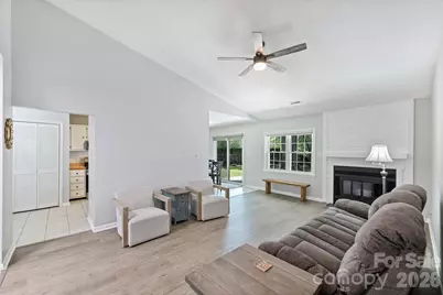 6422 Pineburr Road, Charlotte, NC 28211 - Photo 7