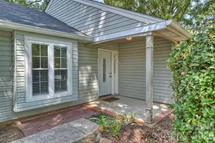 6422 Pineburr Rd, Charlotte, NC 28211 - Photo 3
